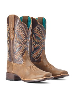 ladies western boots Ariat...